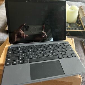 Microsoft Surface Go 3 64gb Laptop with Black Keyboard